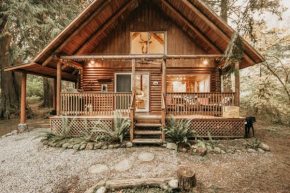 Baker Rim Cabin 17 - A Rustic Family Cabin with Modern Features